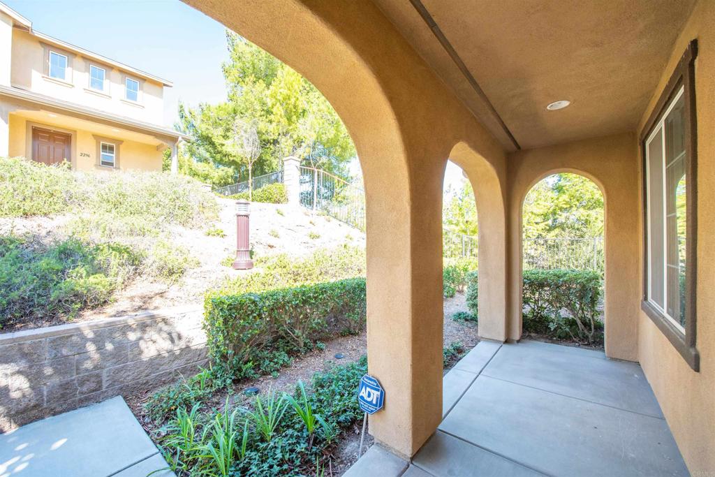 2297 Treetop Lane