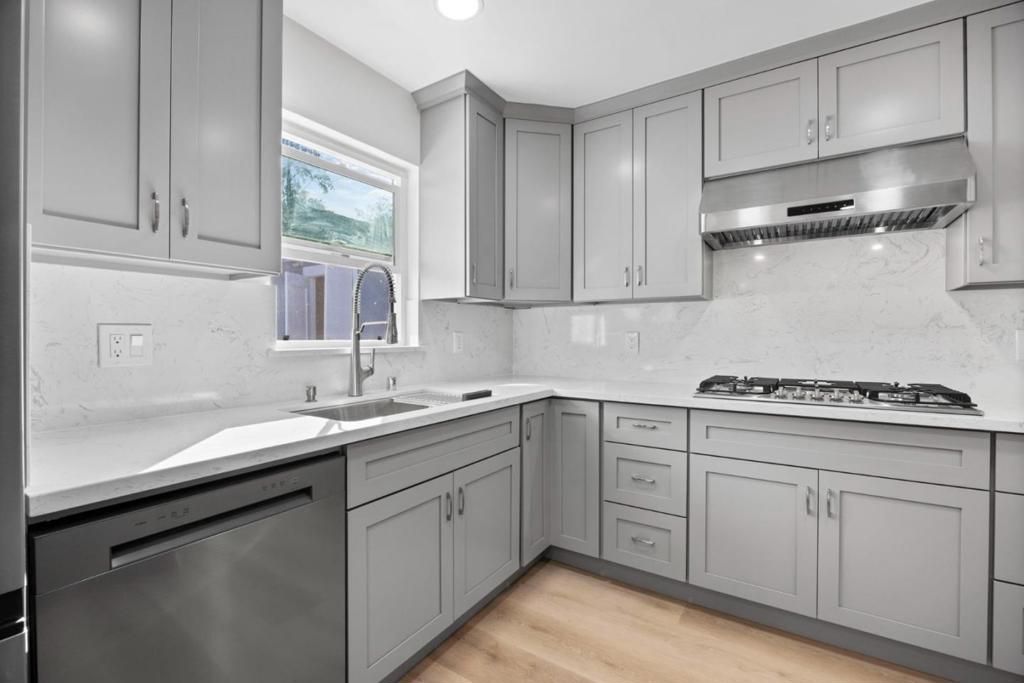 listing image 130726091980012736385