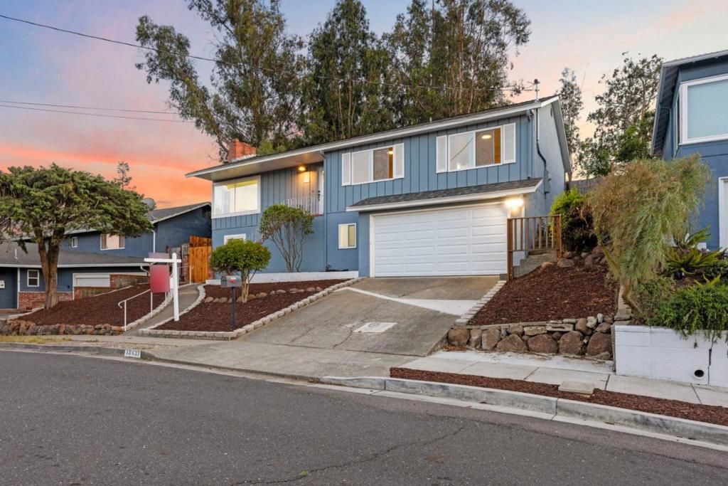 listing image 130721575353224440601