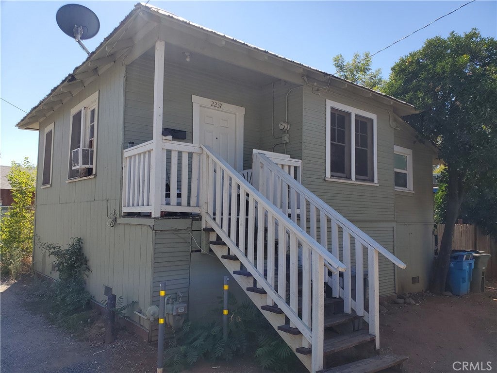 2235 Wilcox