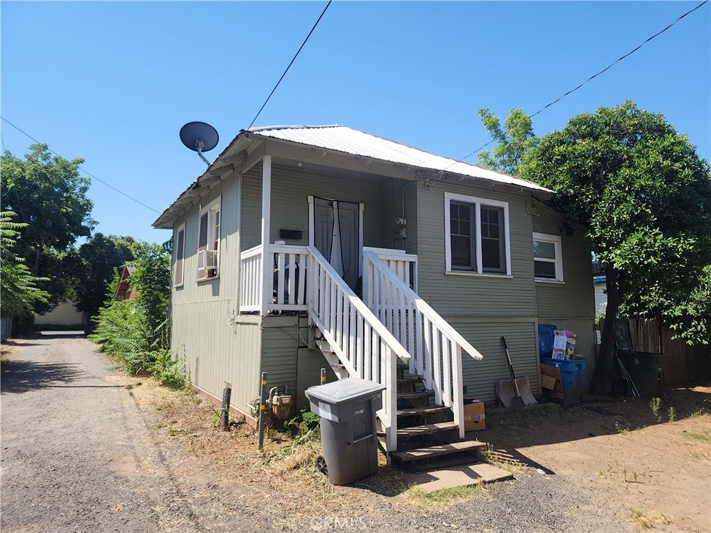 2235 Wilcox