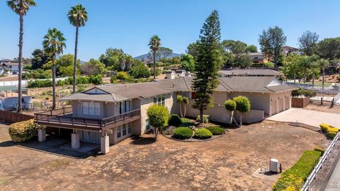 719 Singing Trails Dr El Cajon CA 92019