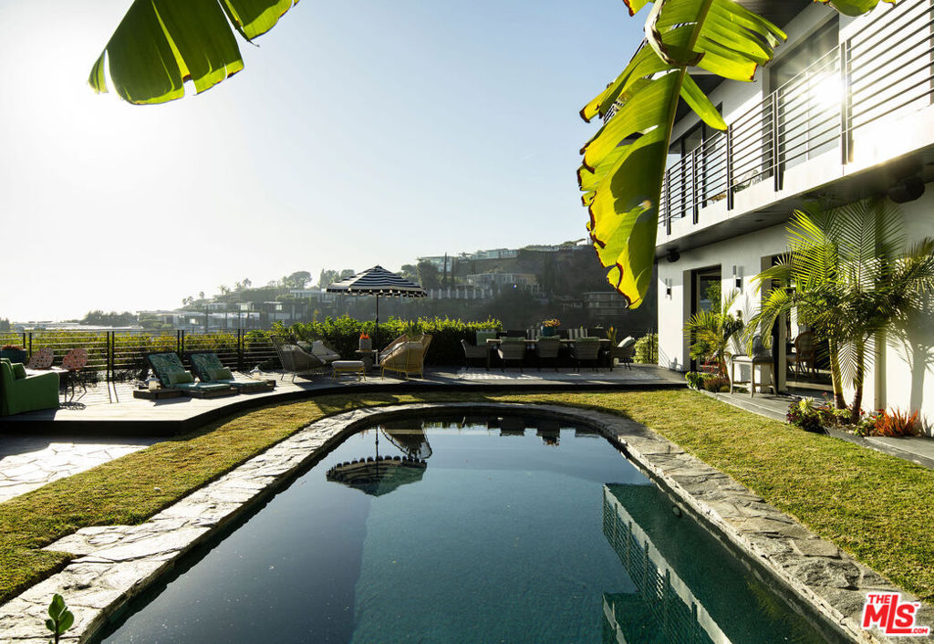 1501 Viewsite Terrace