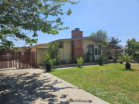 Photo of 537 E 3rd ST, Rialto, CA 92376 (MLS # OC26097296)