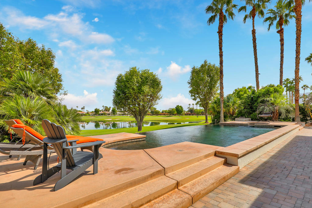PGA Legends - Residential