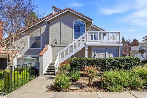 Tiny photo for 2629 Yerba Vista Court, San Jose, CA 95121 (MLS # ML82037424)