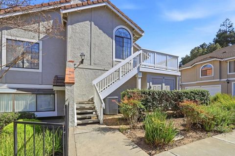 Tiny photo for 2629 Yerba Vista Court, San Jose, CA 95121 (MLS # ML82037424)