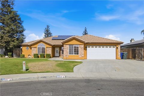Tiny photo for 5009 Shaman Court, Bakersfield, CA 93312 (MLS # SR26157763)