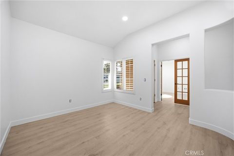 Tiny photo for 5009 Shaman Court, Bakersfield, CA 93312 (MLS # SR26157763)
