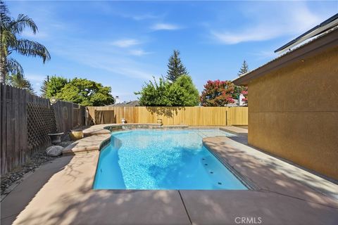 Tiny photo for 5009 Shaman Court, Bakersfield, CA 93312 (MLS # SR26157763)