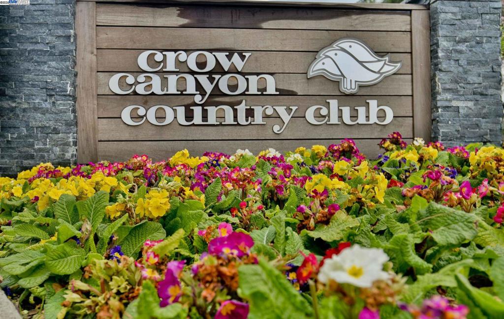 CROW CANYON C.C. - Residential