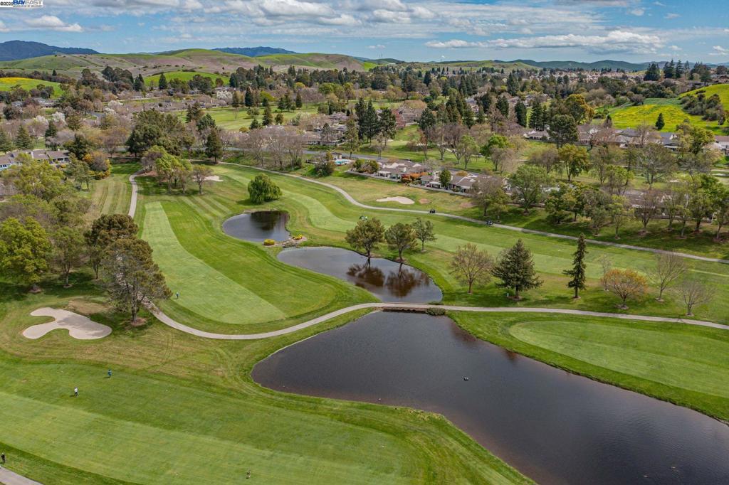 CROW CANYON C.C. - Residential