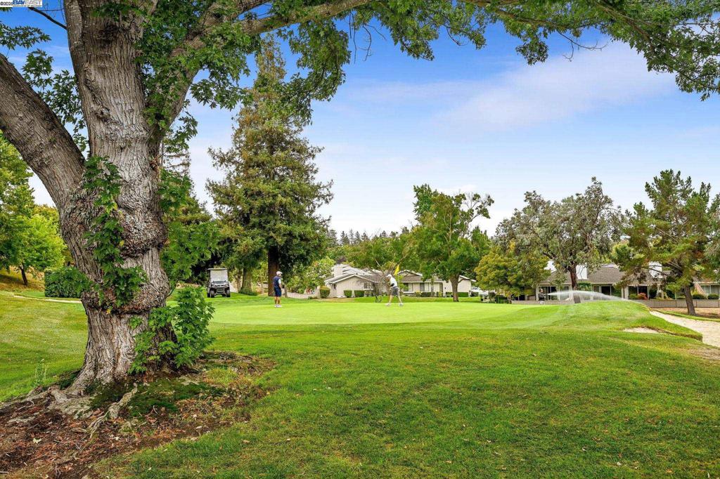 CROW CANYON C.C. - Residential