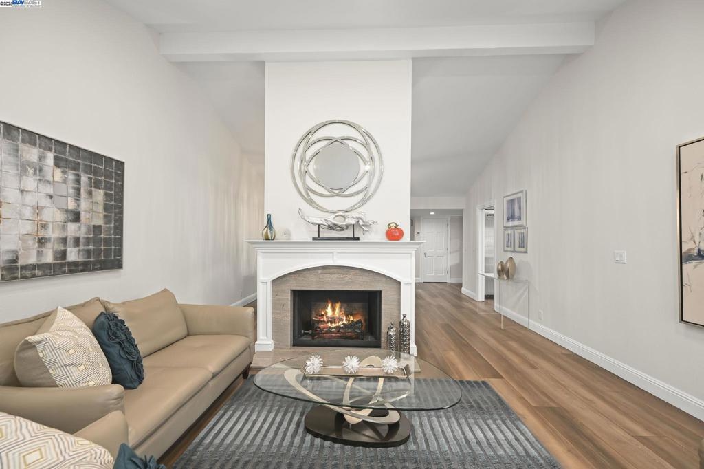 CROW CANYON C.C. - Residential