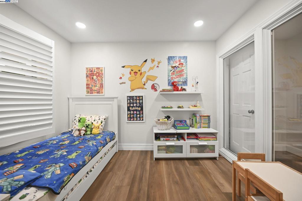 CROW CANYON C.C. - Residential
