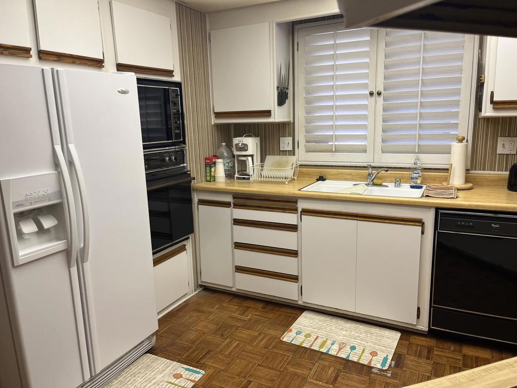 Palm Desert Greens - Manufactured In Park