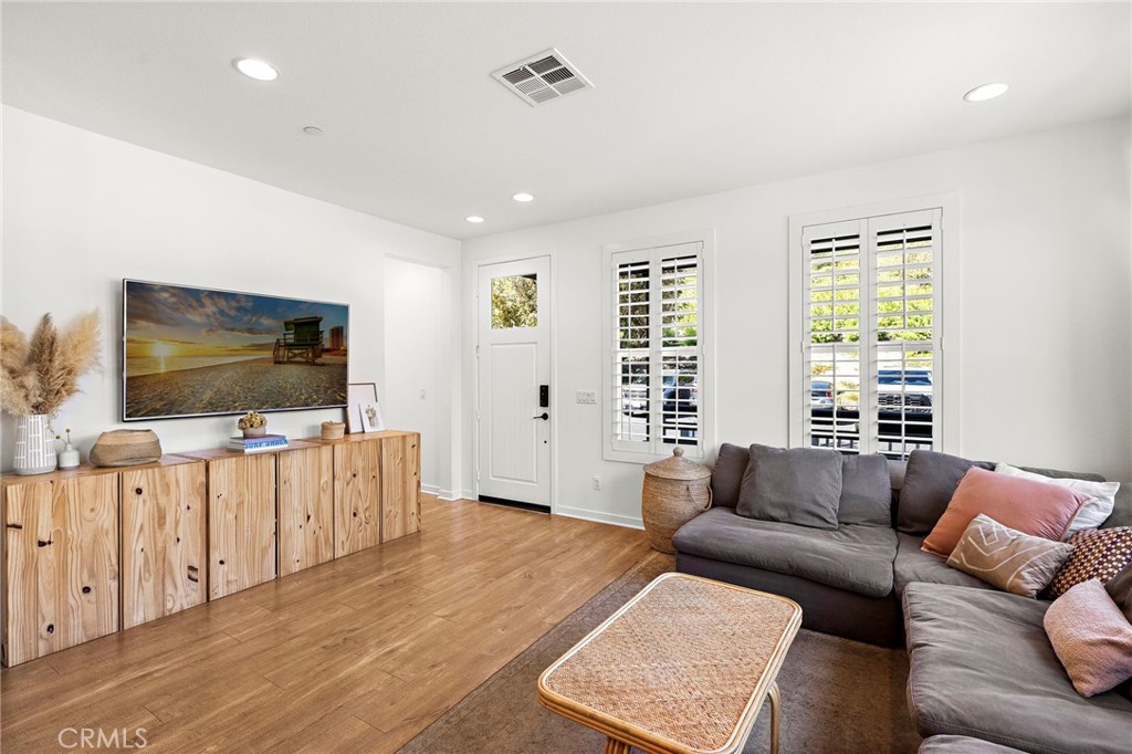 Trellis (ESTRELL) - Residential