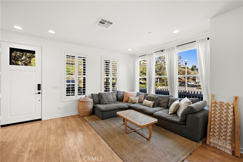 Trellis (ESTRELL) - Residential