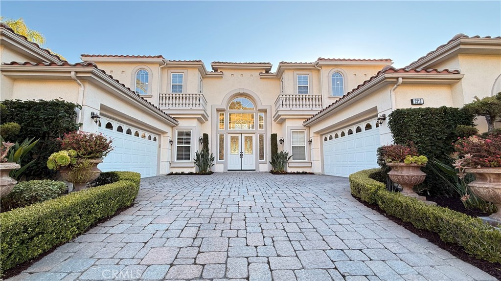 3313 Gardenia Lane