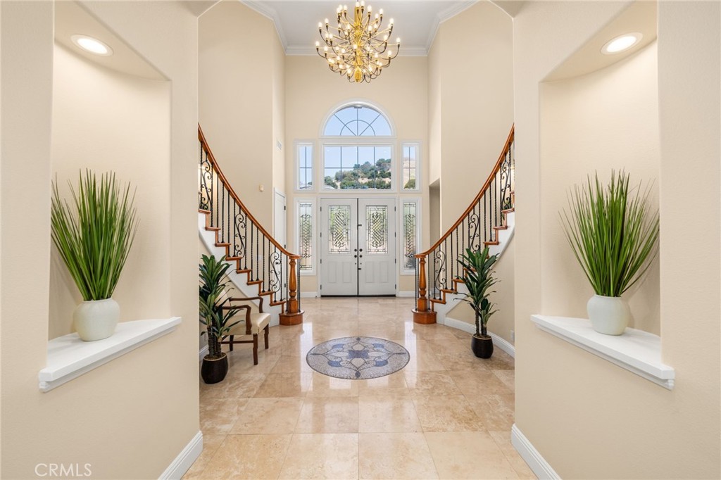 3313 Gardenia Lane