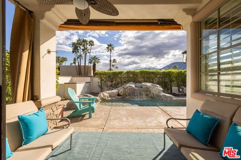 Photo of 546 N Indian Canyon Drive, Palm Springs, CA 92262 (MLS # 26652905)