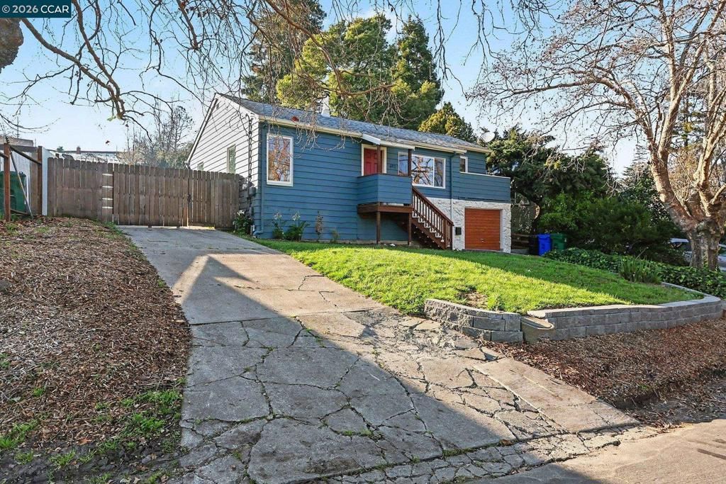 Photo of 691 Rincon Rd Rd, El Sobrante, CA 94803 (MLS # 41122630)
