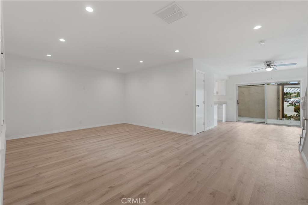 3500 W Manchester Boulevard 198