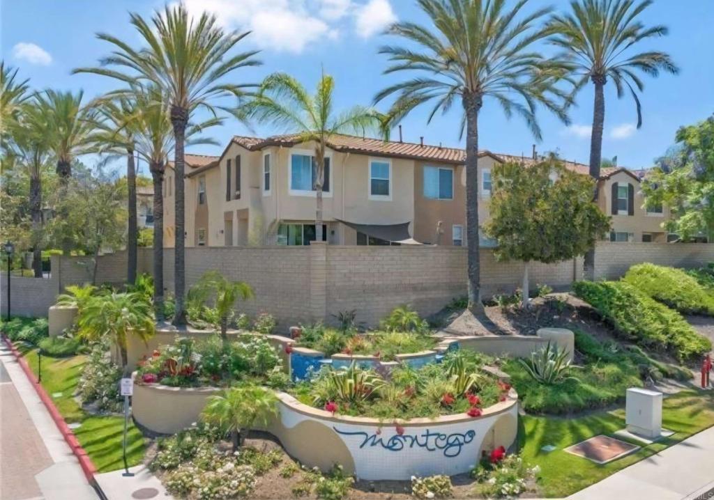 Welcome to Montego Bay. Lovely 3 bd 2 1/2 bath townhome. Open floorplan with new flooring. Oversized, private patio with no one behind and is adjacent the dining area making the space prime for entertaining. Upgraded kitchen with stainless steel appliances and neutral, but warm colored diagonal tiled flooring. Additional space in the kitchen contains an informal eating area and a discreet closet for the stackable stainless steel washer and dryer. The community equipped with a beautiful pool, 2 spas and 2 playgrounds. Just 7 min. to wine country, in Murrieta and on the border of Temecula.