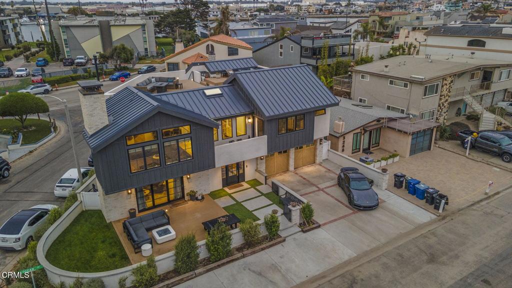 3256 Ocean Drive
