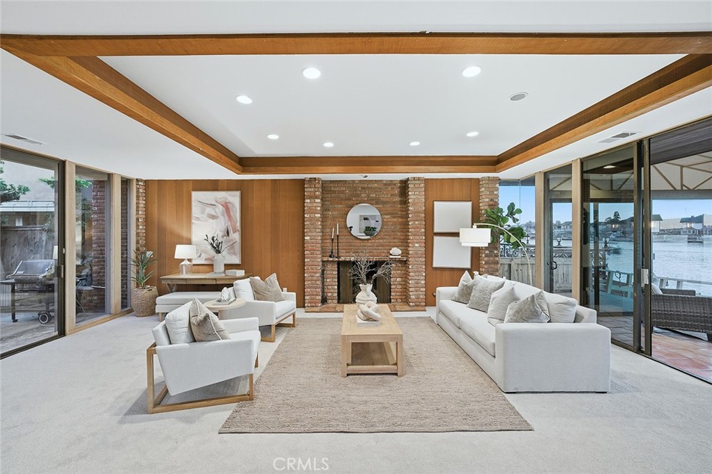 16611 Carousel Lane
