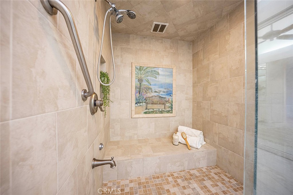 Humboldt Island (HHUM) - Residential