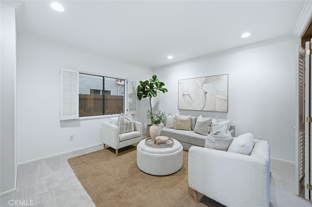 Humboldt Island (HHUM) - Residential