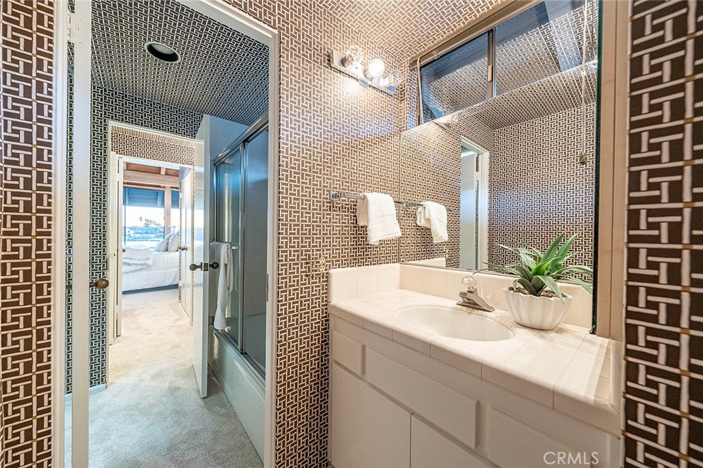 Humboldt Island (HHUM) - Residential