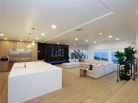 32551 Seacliff Drive Rancho Palos Verdes CA 90275