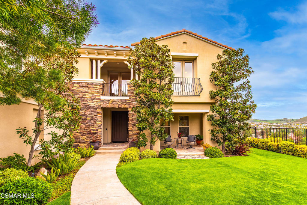 2179 Waterside Circle