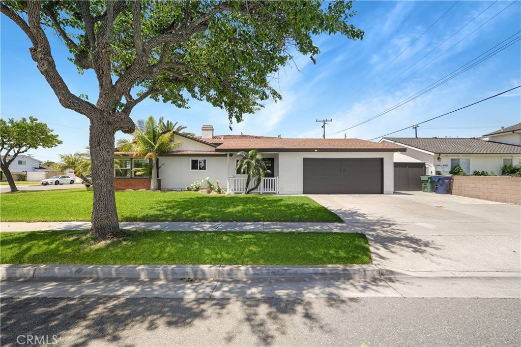 9433 Geranium Circle