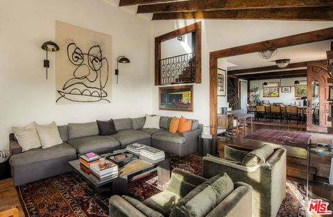 2820 Westshire Drive Los Angeles CA 90068