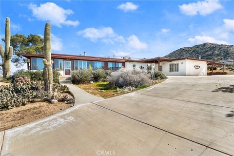 Photo of 55689 Highland Trl, Yucca Valley, CA 92284 (MLS # IV26021184)