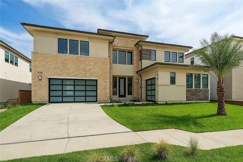 20580 Edgewood Court Chatsworth CA 91311