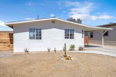 Tiny photo for 62046 Mountain View Circle, Joshua Tree, CA 92252 (MLS # 219150497DA)