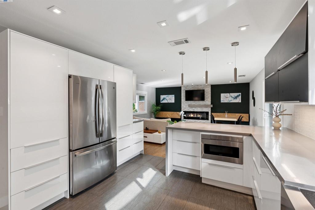 DIABLO ESTATES - Residential