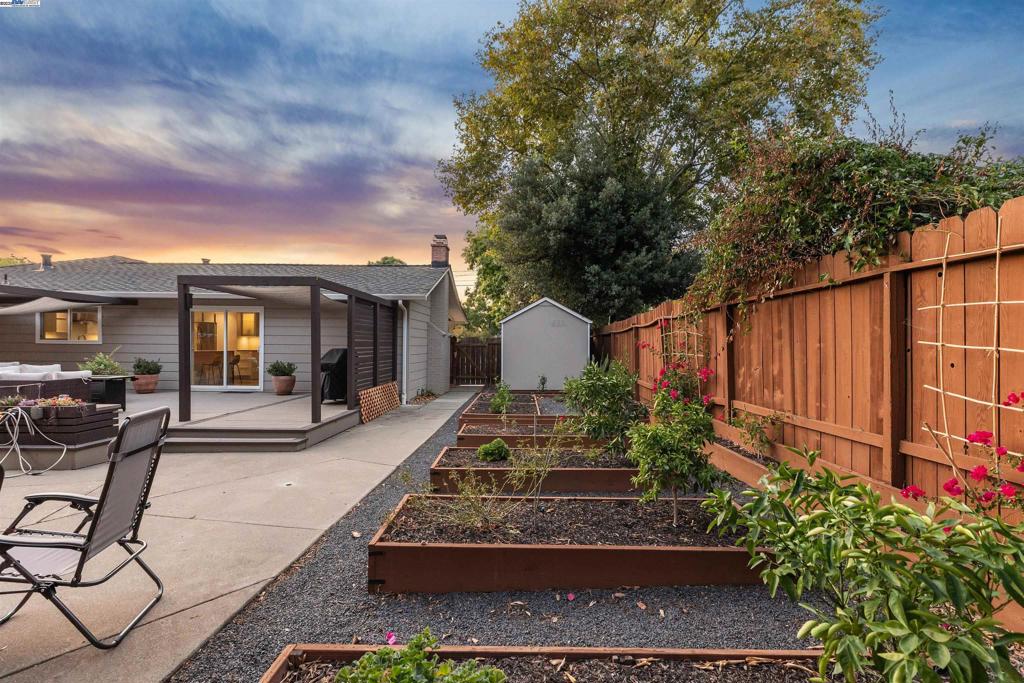 DIABLO ESTATES - Residential