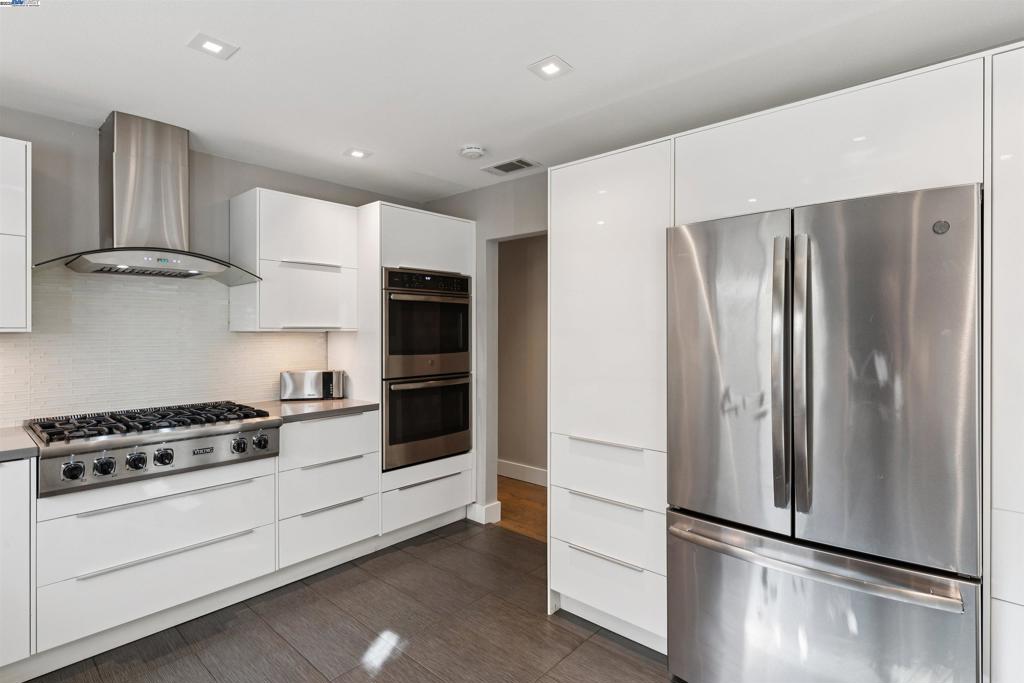 DIABLO ESTATES - Residential