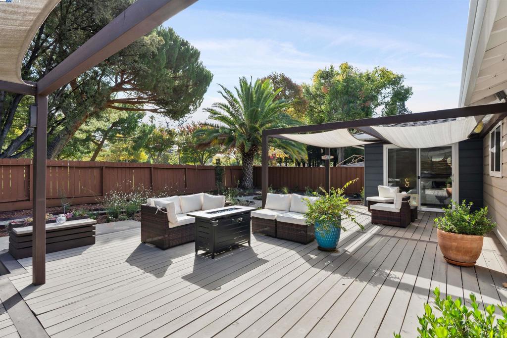 DIABLO ESTATES - Residential