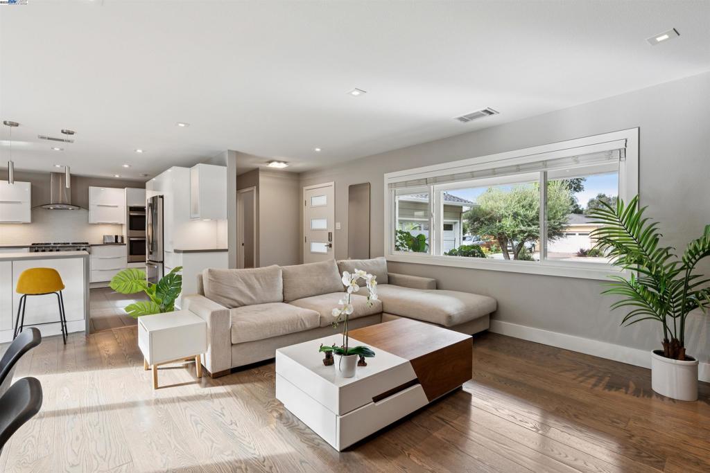 DIABLO ESTATES - Residential