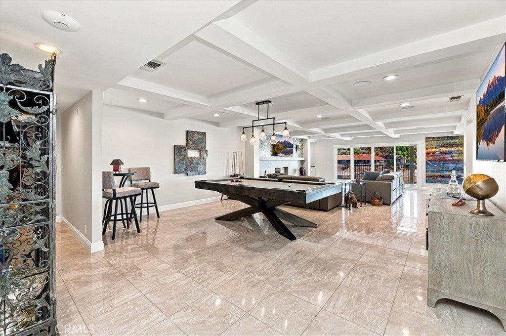 22796 Water View