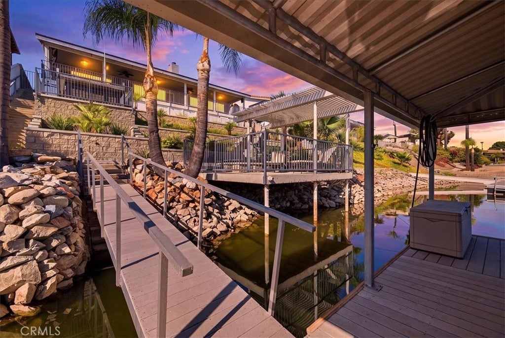 22796 Water View