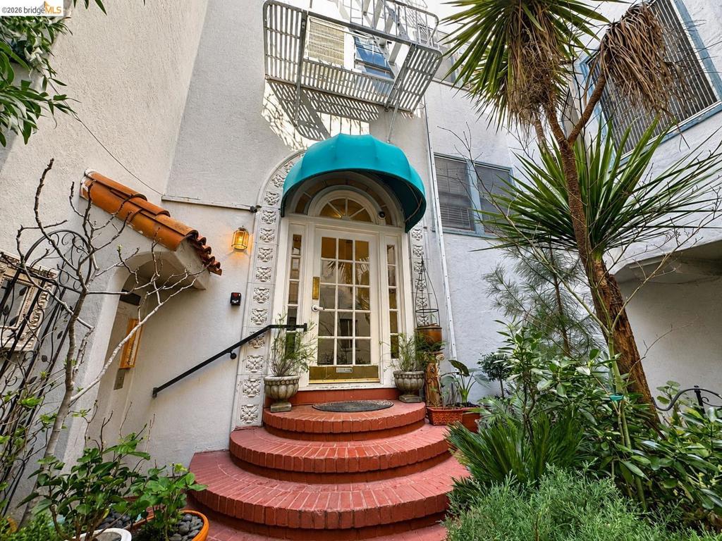 1142 McKinley Ave