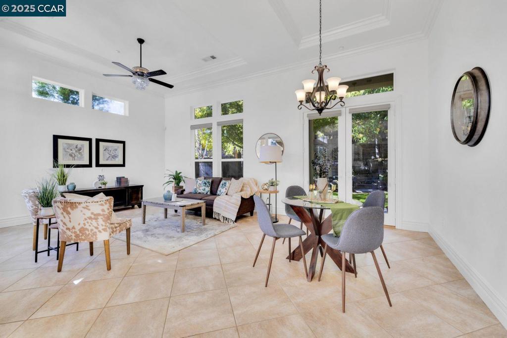 TRILOGY VINEYARDS - Residential