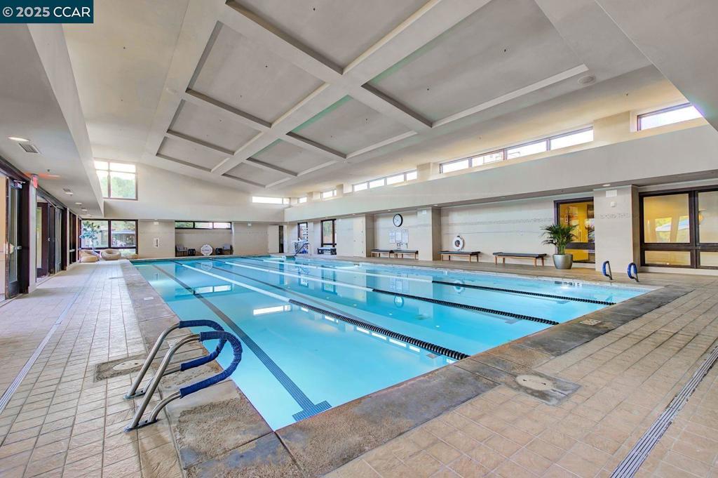 TRILOGY VINEYARDS - Residential